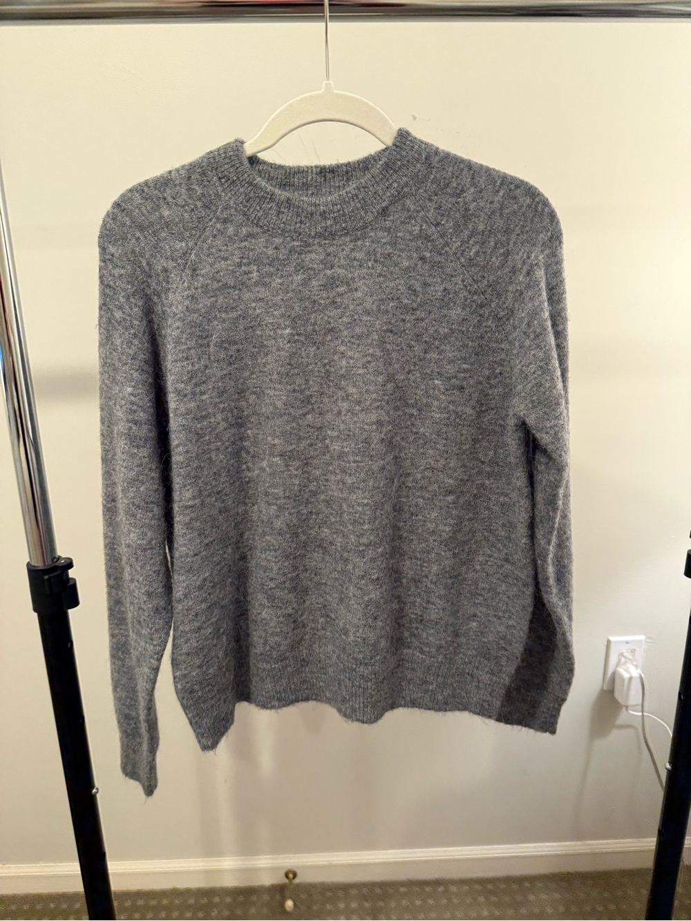Zara Grey Crewneck Sweater